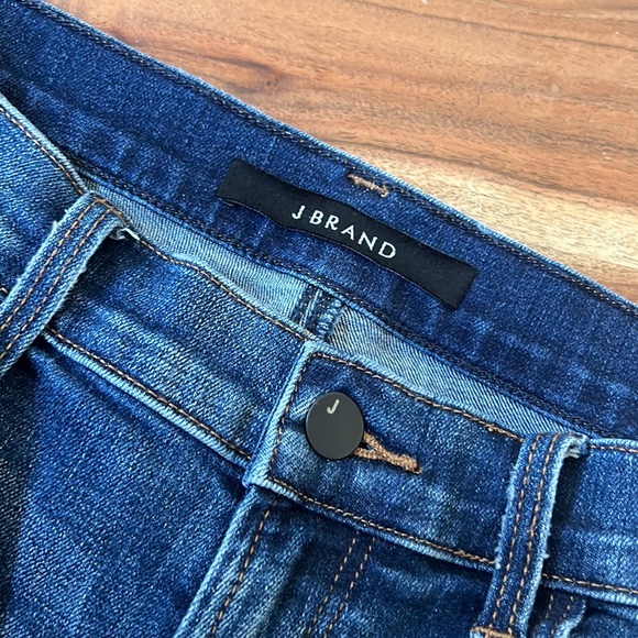 Excellent condition J Brand jeans (size 29) - Picture 2 of 3